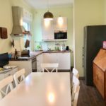 Kitchen view - extensible table